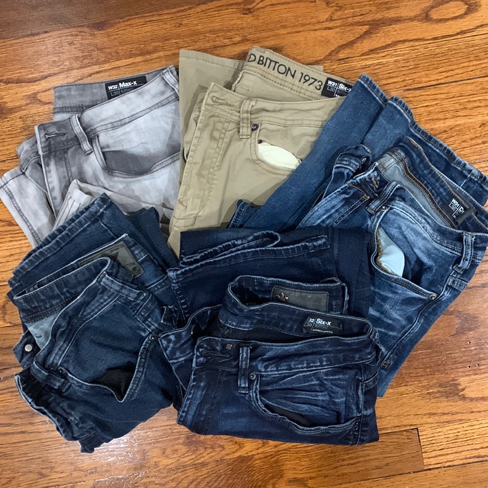 Amazing Buffalo Jeans bundle!! 5 men’s jeans !